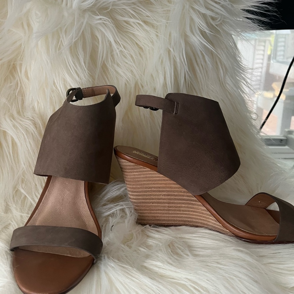 Halogen taupe suede leather wedge sandals- LIKE NEW!